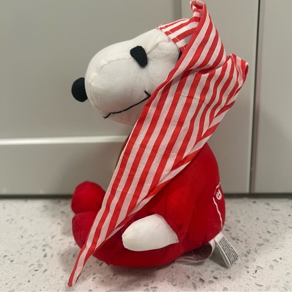 Vintage Whitman's Candy PEANUTS Snoopy Red and White Pajamas and Cap Plush Toy - Picture 5 of 15